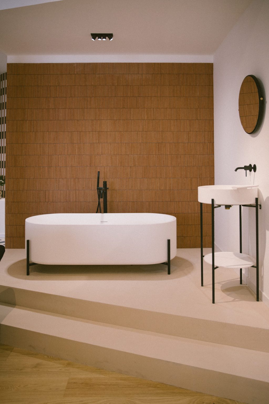 Showroom 1